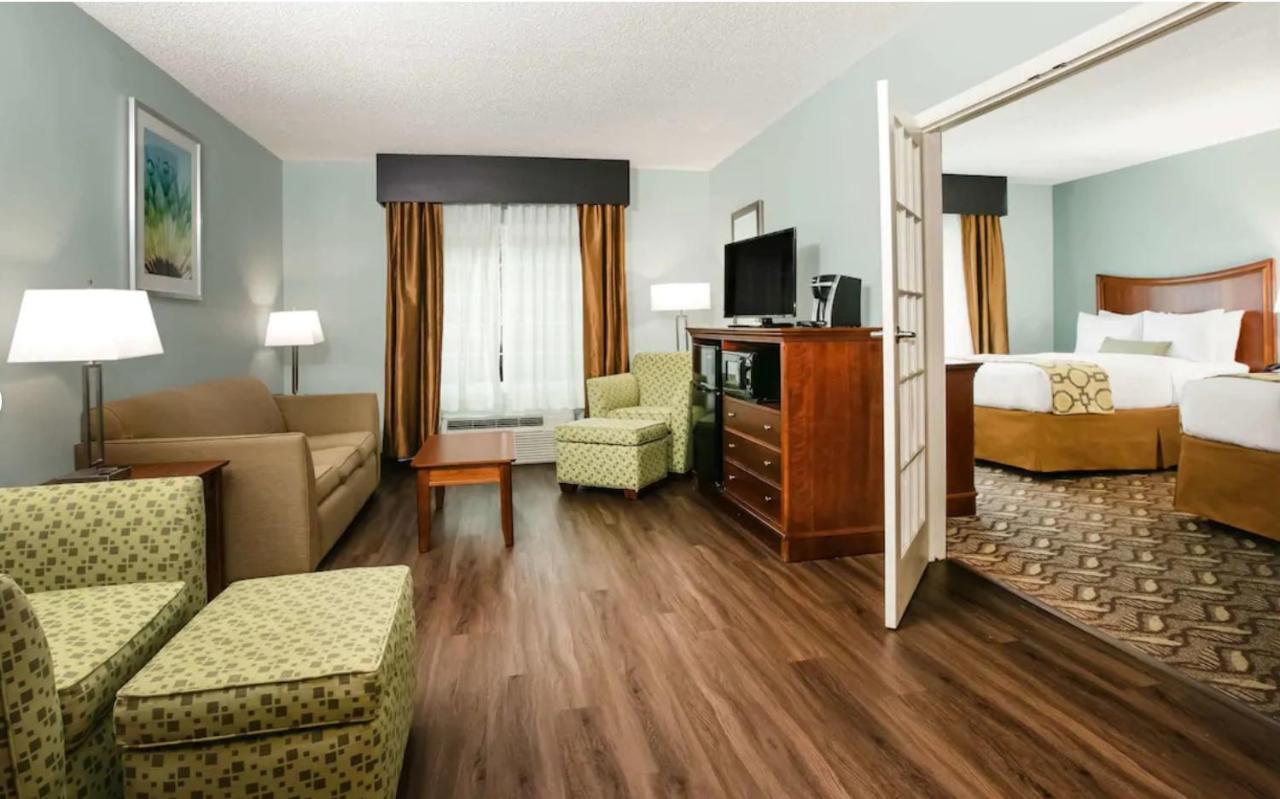 Baymont Inn & Suites Braselton Exteriör bild