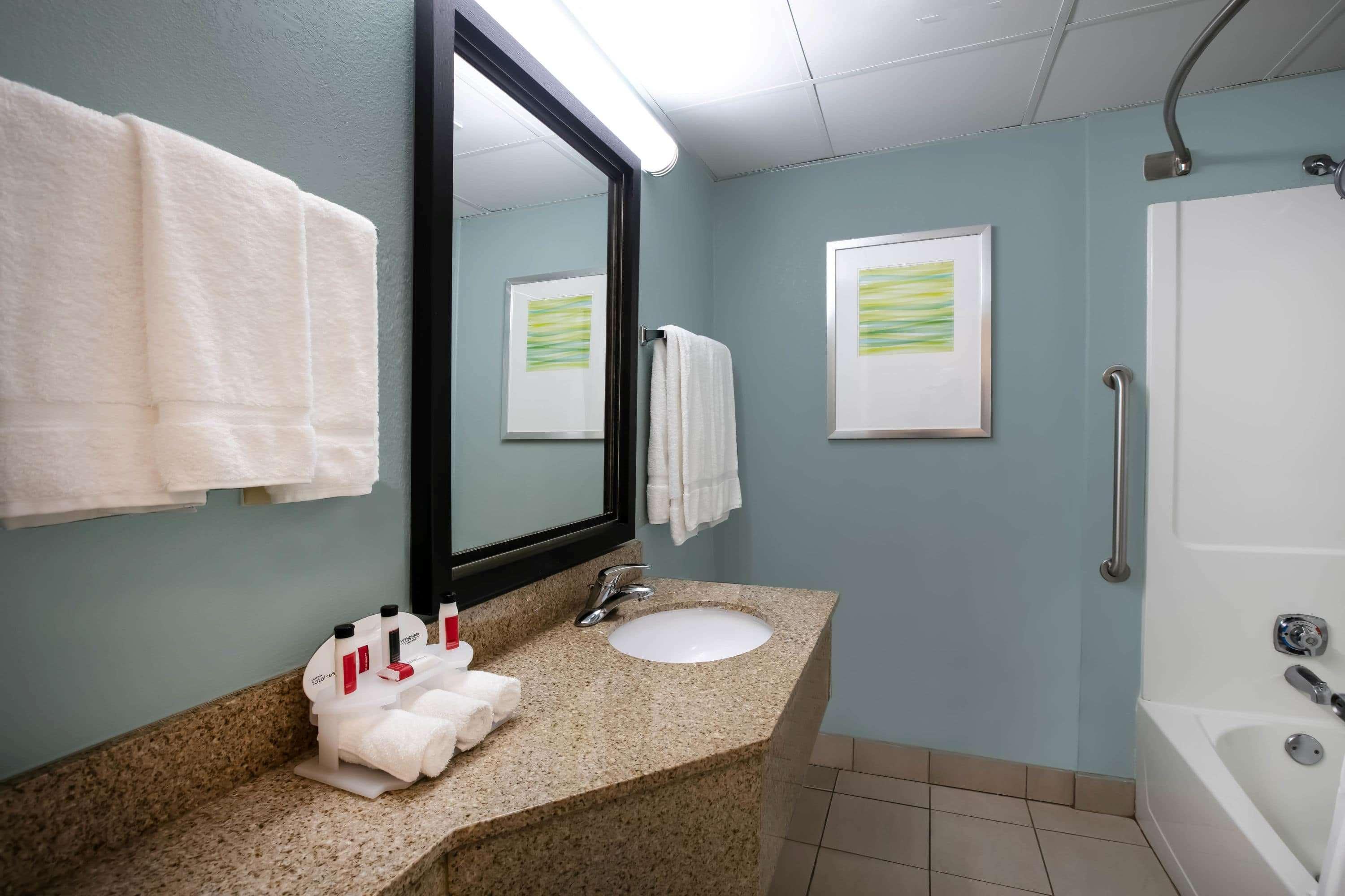 Baymont Inn & Suites Braselton Exteriör bild