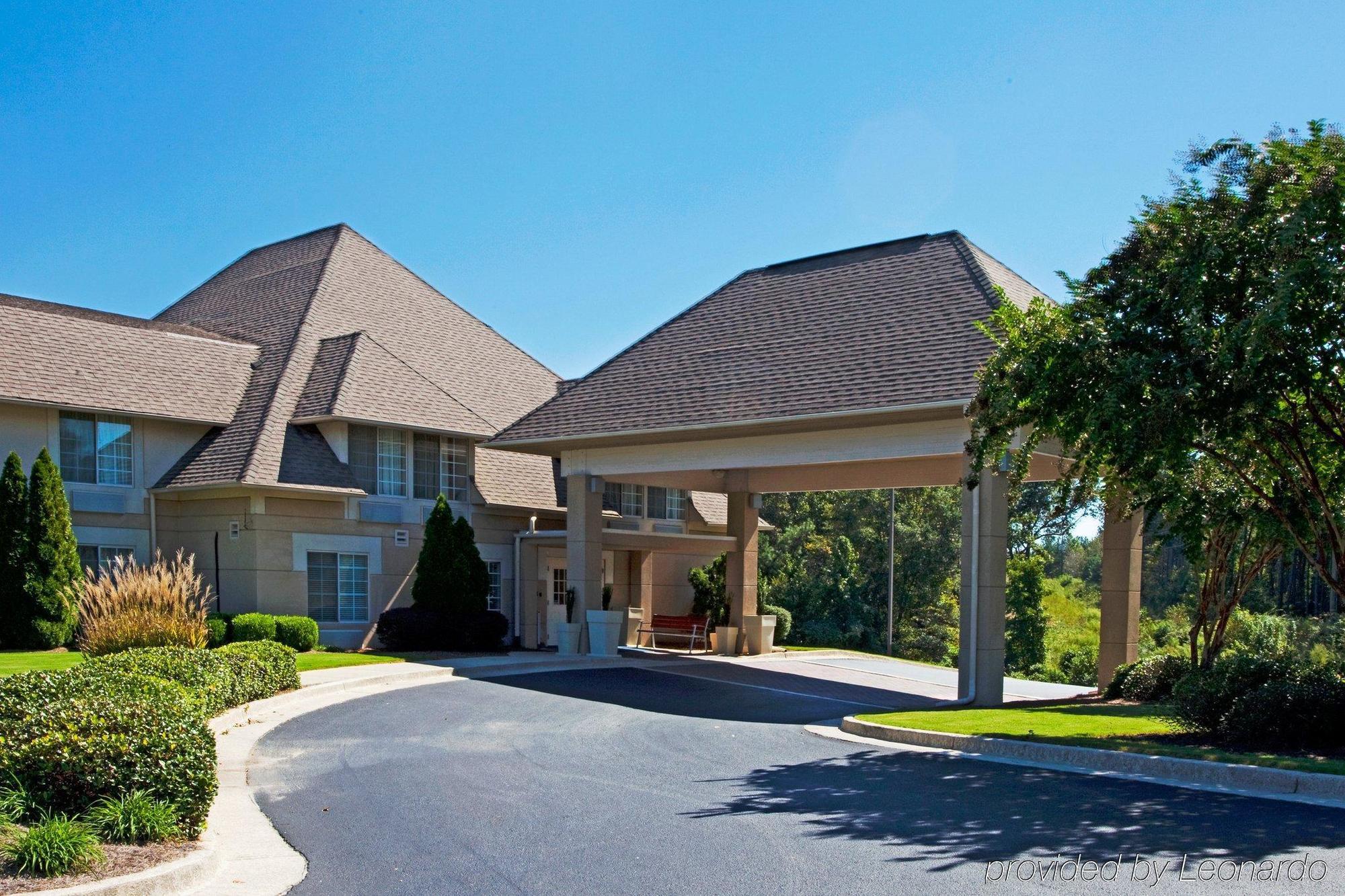 Baymont Inn & Suites Braselton Exteriör bild